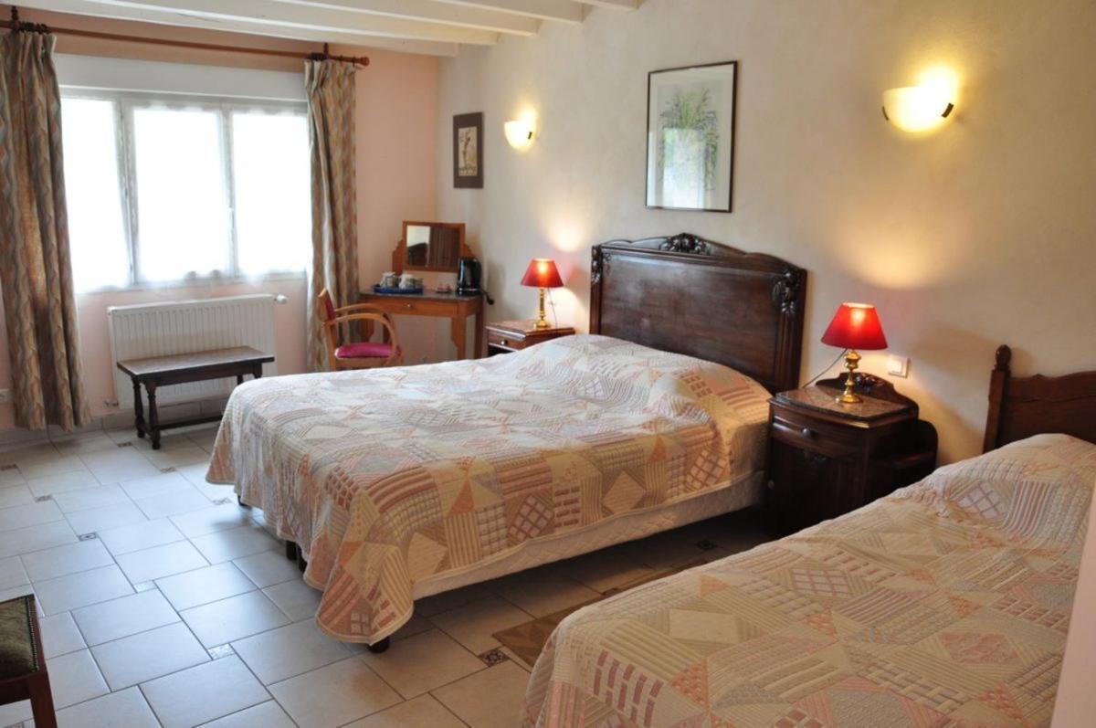 Отель La Petite Tuilerie Villefranche-sur-Cher Номер фото